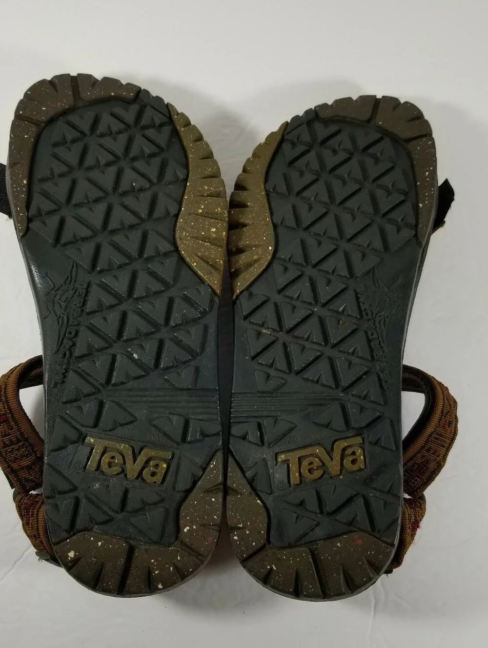 Teva Terradactyl Sandals Men's 9 Women's 11 Trail Hiking Water Shoes Aztec Strap